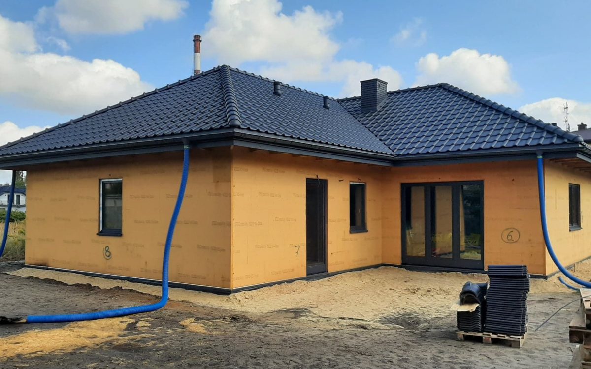 Zdjęcie domu w Piotrkowie Trybunslkim wykończonym płytą Steico Protect